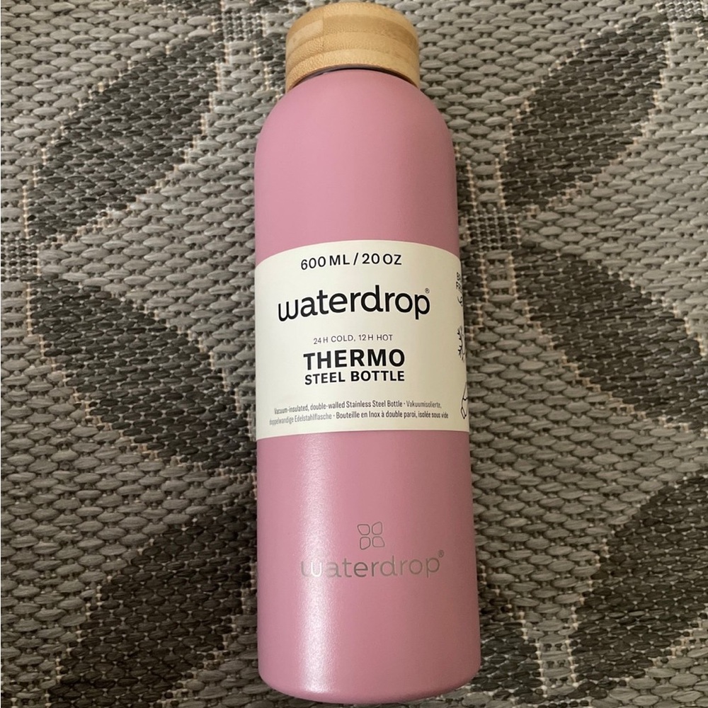 Stainless Steel Insulated Waterdrop Water Bottle 20 OZ